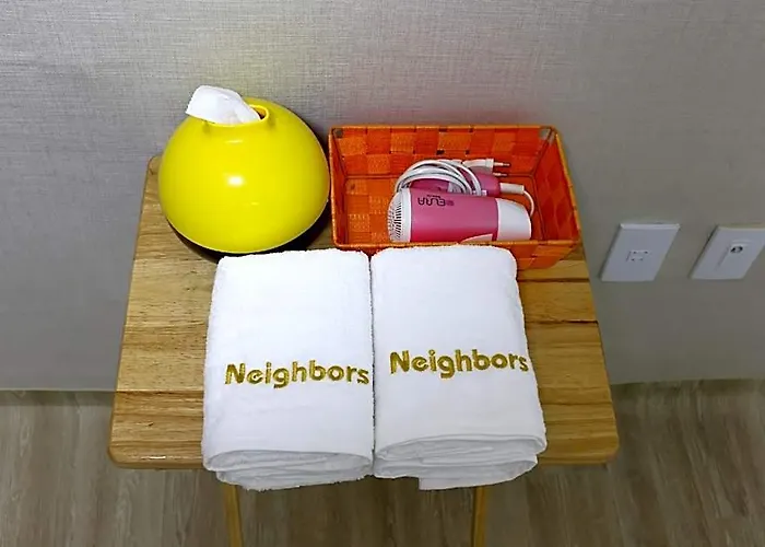 Dongdaemun Neighbors 3*